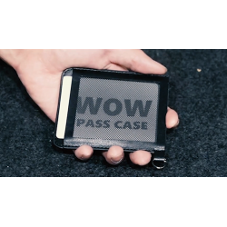 WOW PASS CASE par Katsuya Masuda